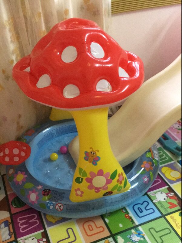 Kids Inflatable Mushroom Pool